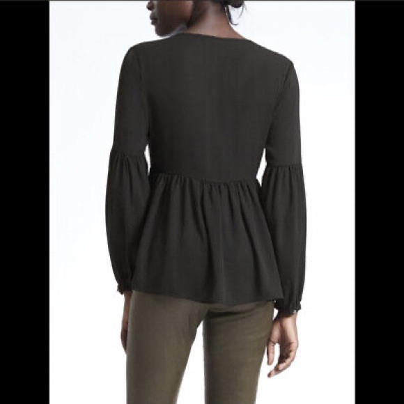Banana Republic x Olivia Palermo Blouse - Picture 4 of 12